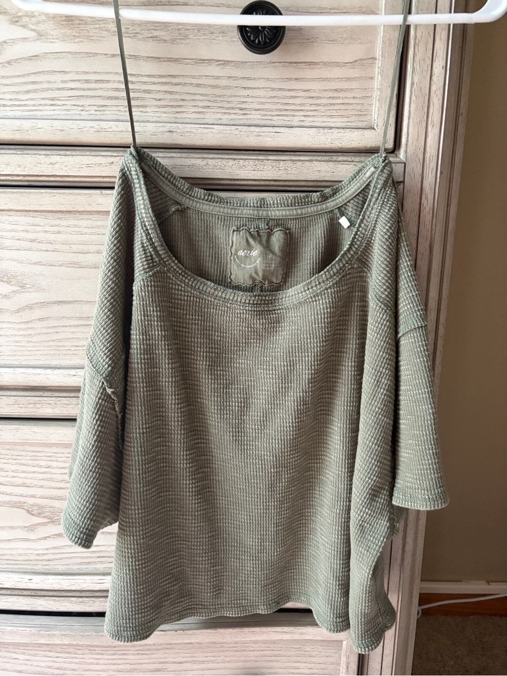 100% Cotton Aerie Waffle Knit Cropped Short Sleeve Tee Olive Green Fall Top - Picture 4 of 8